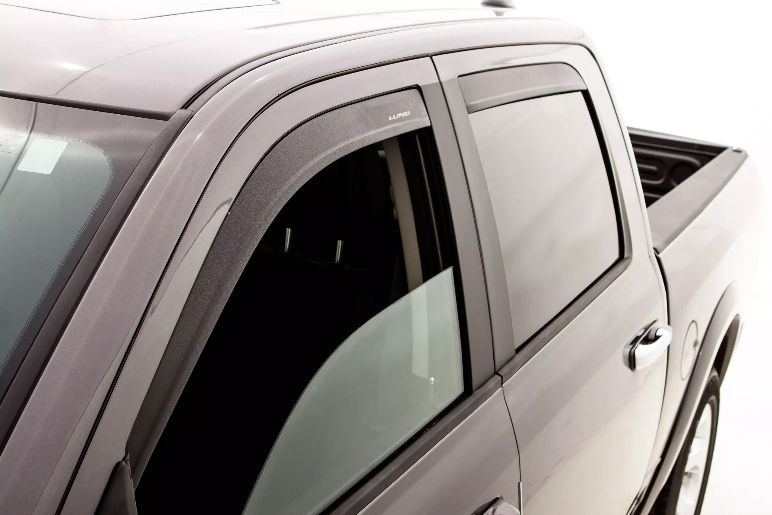 AVS 1774004 Ventvisor Low Pro 4pc Matte Black